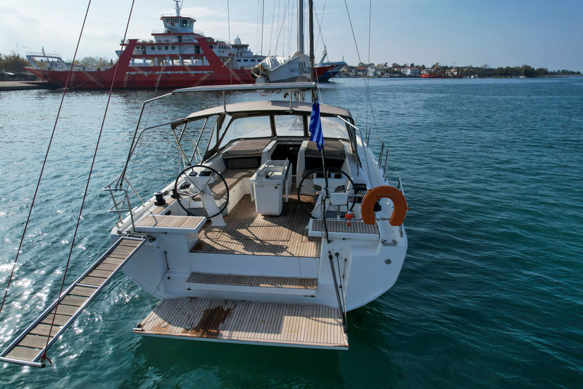 Beneteau OCEANIS 46.1 Dancing Queen