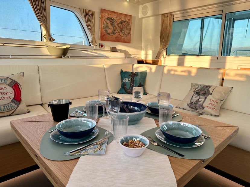 Lagoon 50 Infinity