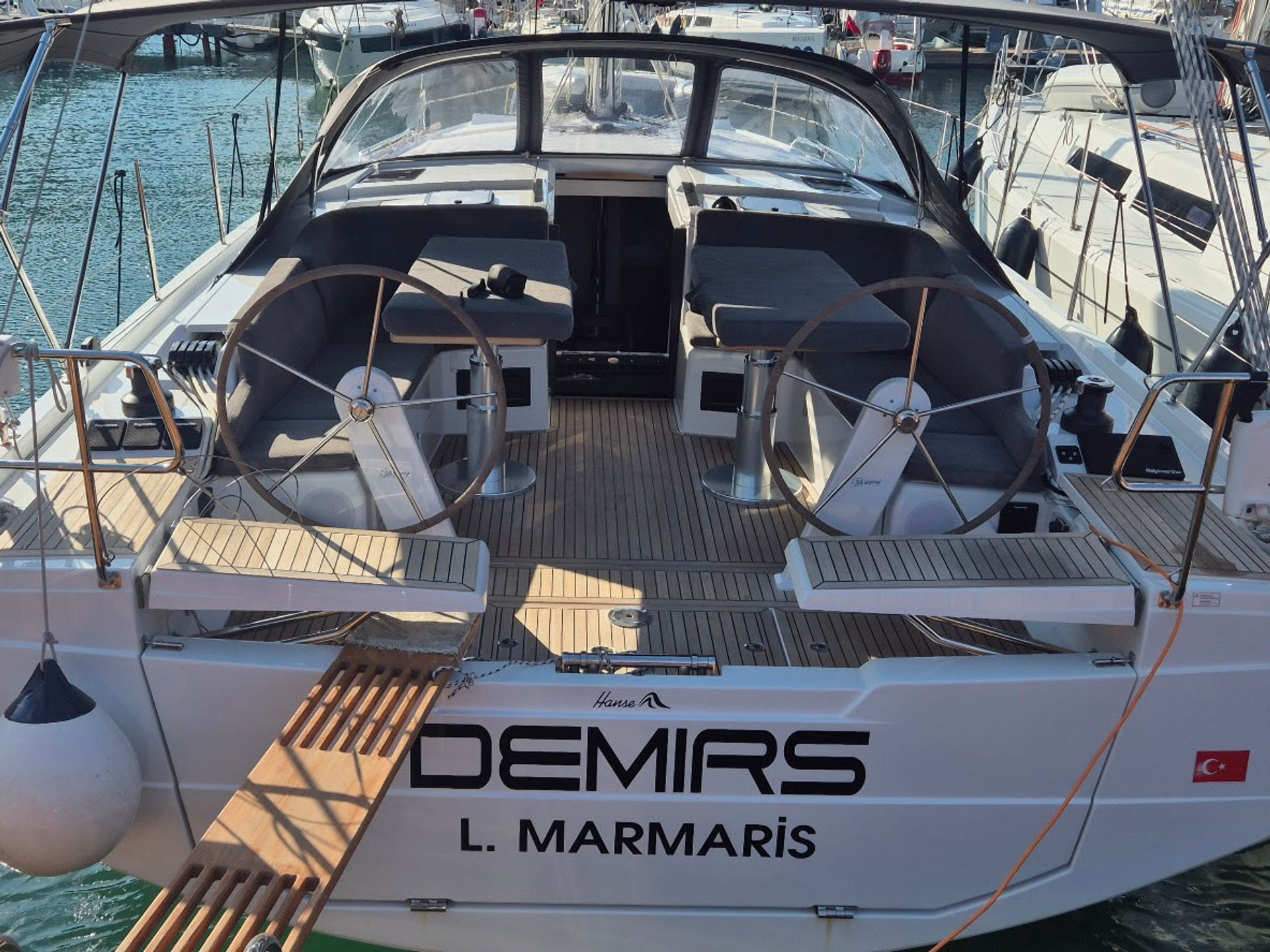 6179738540000103638_Demirs_main.jpg