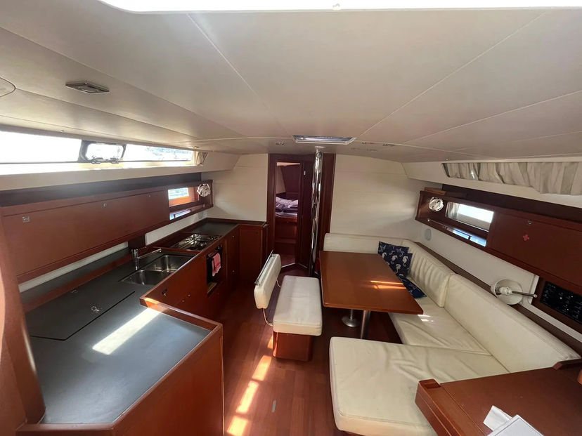 Beneteau 45 ADA 3
