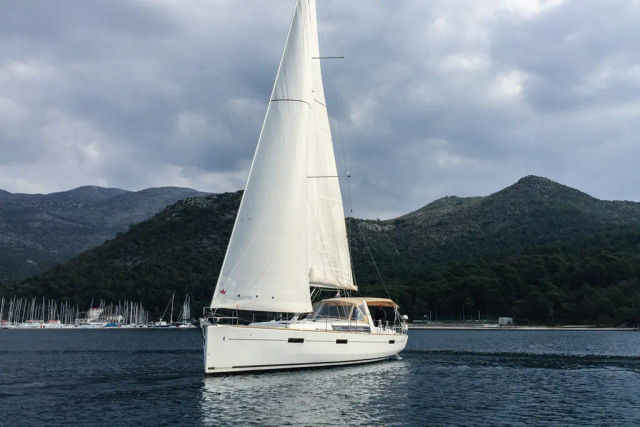 Beneteau 45 Mambo 1