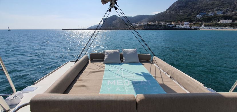 Bali Catamarans 4.8  MARTINON