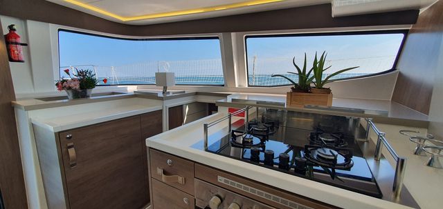 Bali Catamarans 4.8 MARTINON