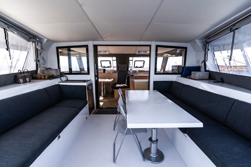 Catamarans Nautitech 40 SoMi