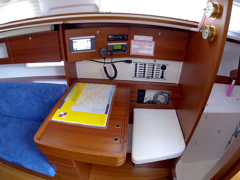 Dufour Yachts GRAND Lara