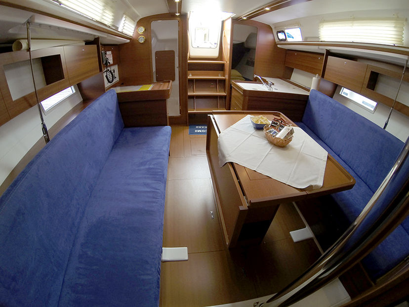Dufour Yachts GRAND Lara