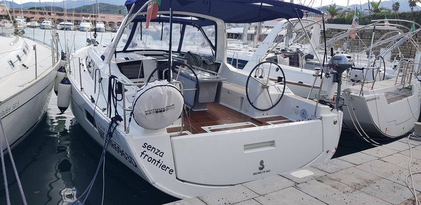 Beneteau OCEANIS 41.1 Senza Frontiere