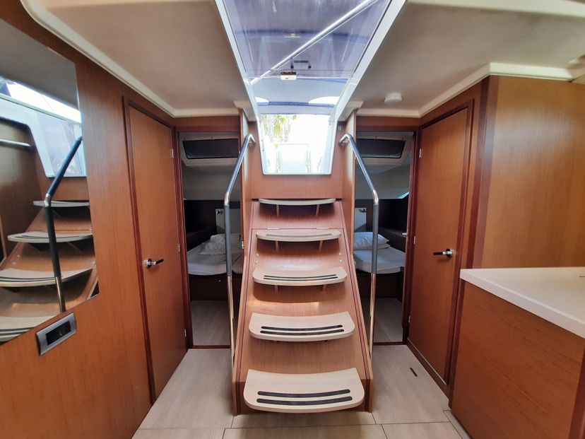 Beneteau OCEANIS 51.1 Senza Confini II