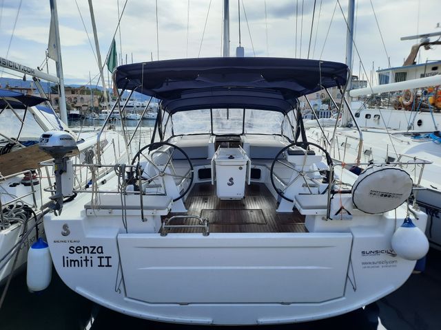Beneteau OCEANIS 51.1 Senza Limiti II