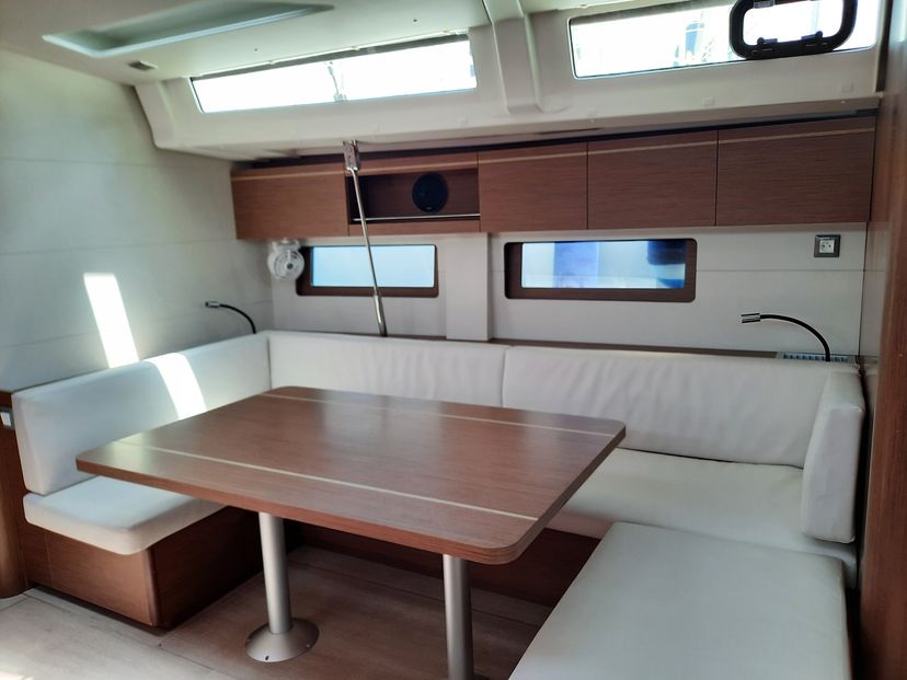 Beneteau OCEANIS 51.1 Senza Limiti II