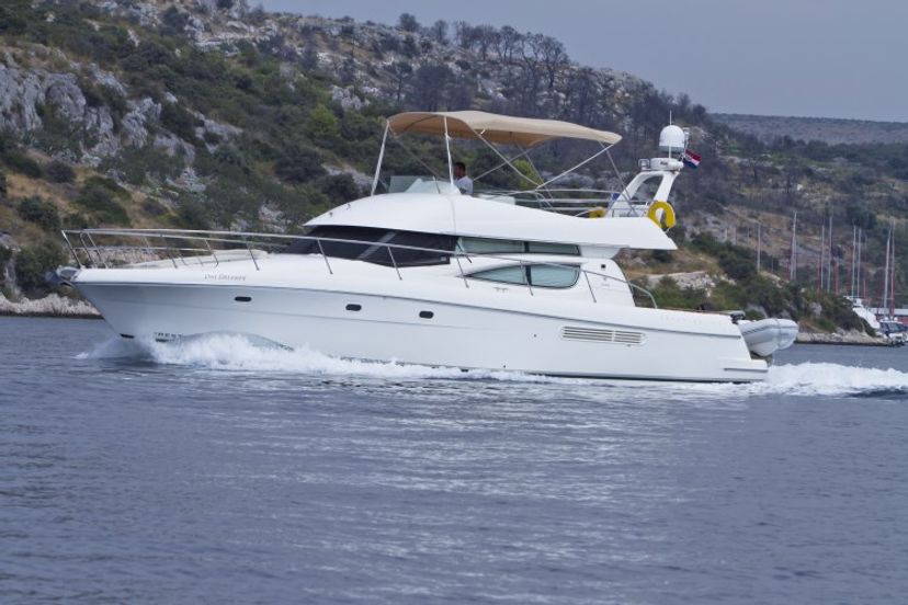 Prestige 46 Day Dreamer 