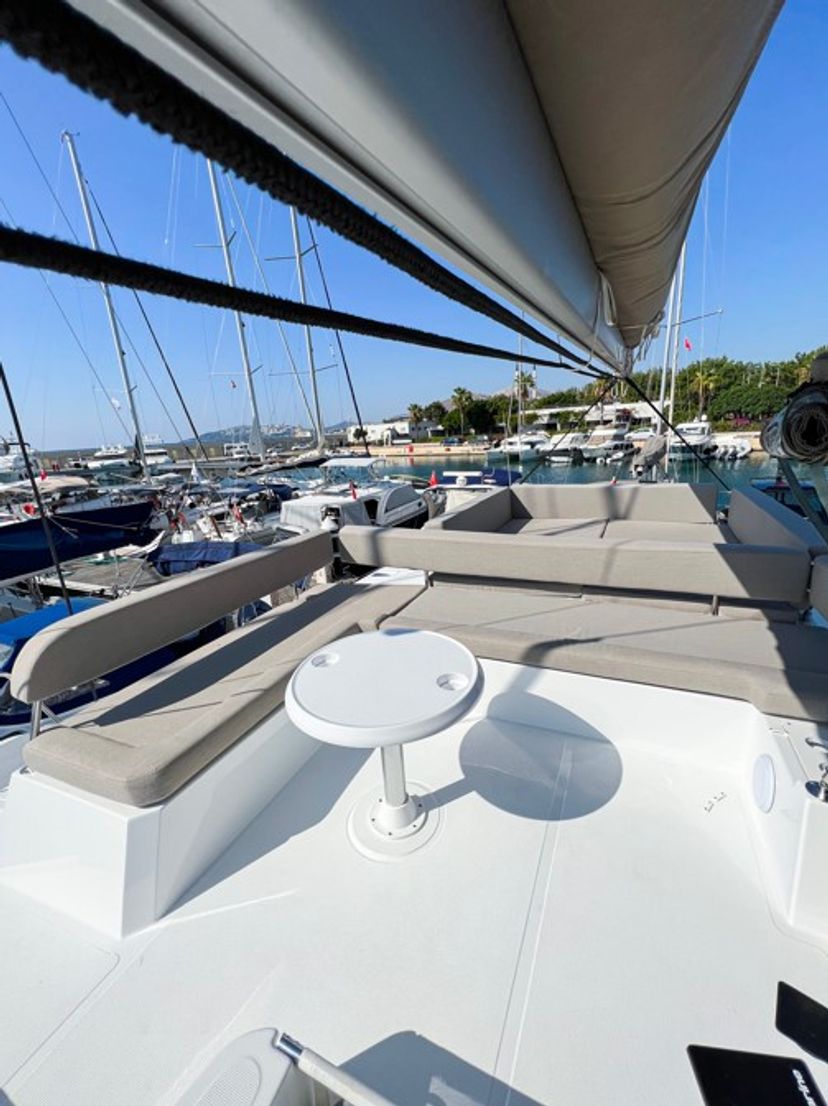 Bali Catamarans 4.4 ROSINA