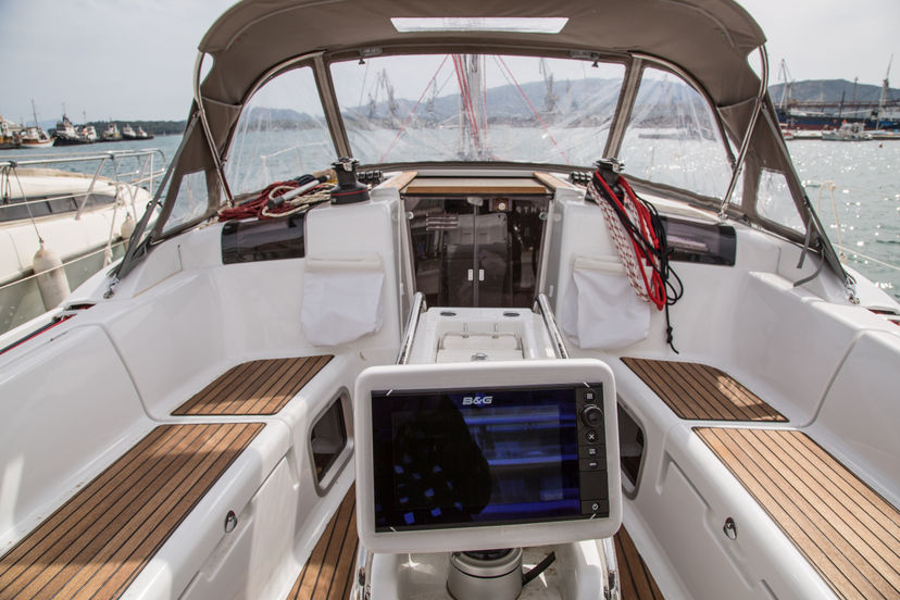 Jeanneau 41 Eulimene