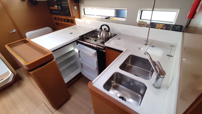 Jeanneau 40 Erato