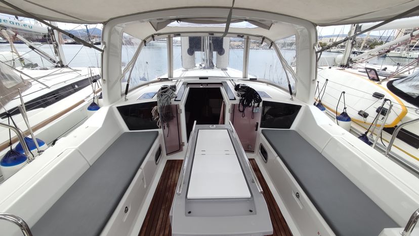 Beneteau OCEANIS 41.1 Maera
