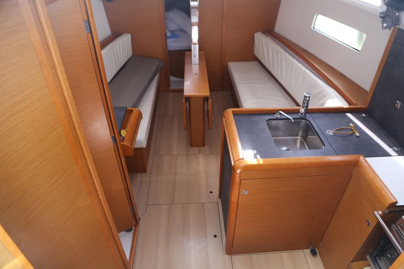 Jeanneau 49 Ferousa