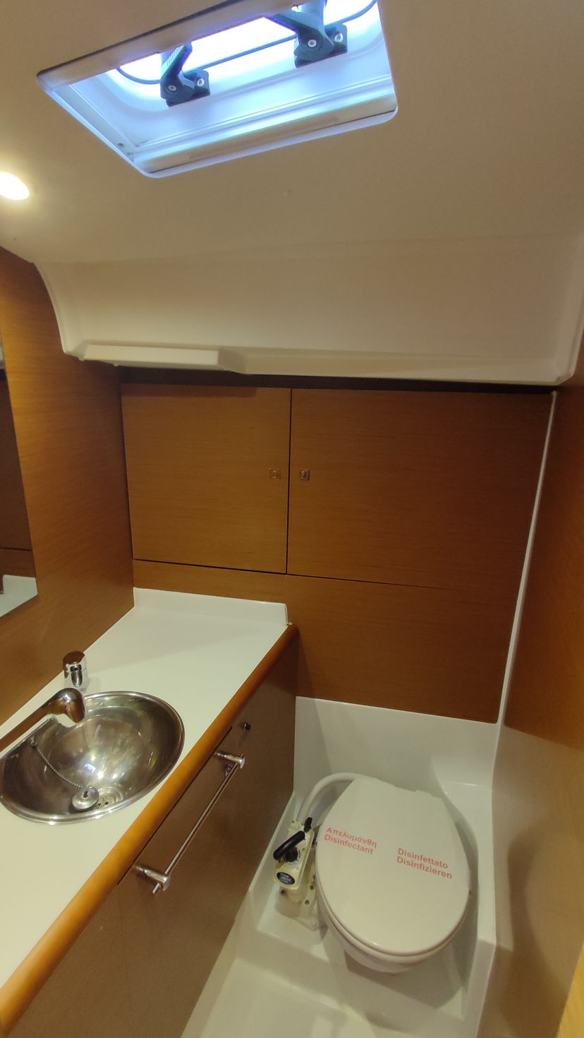 Jeanneau 41 Pelagia
