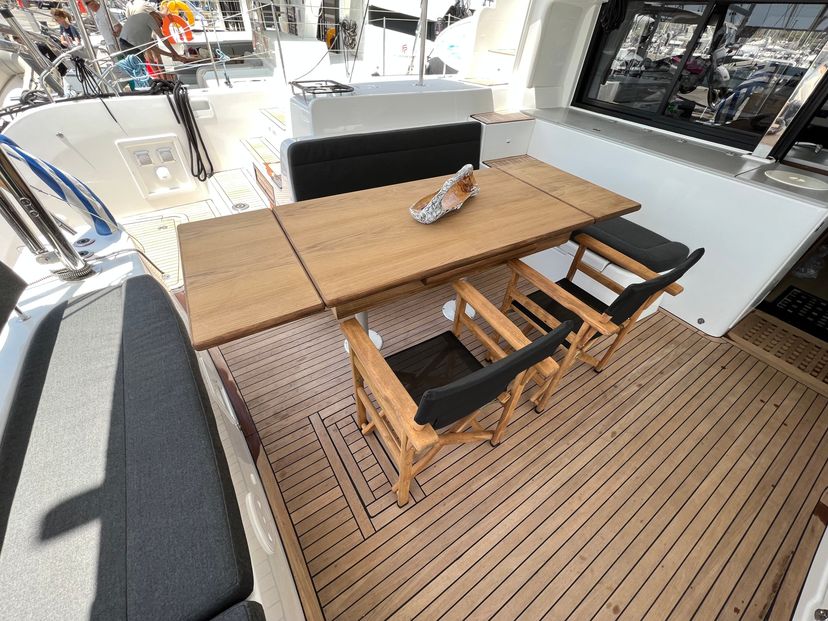 Lagoon 46 GALAXY (air condition, generator, water maker)    _Skippered Only_