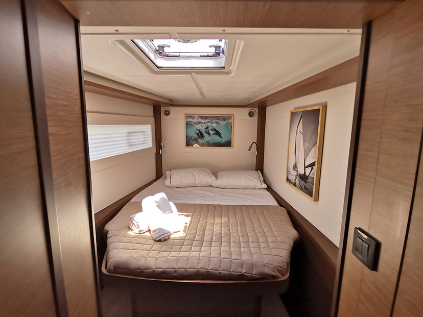 Lagoon 46 GALAXY (air condition, generator, water maker)    _Skippered Only_