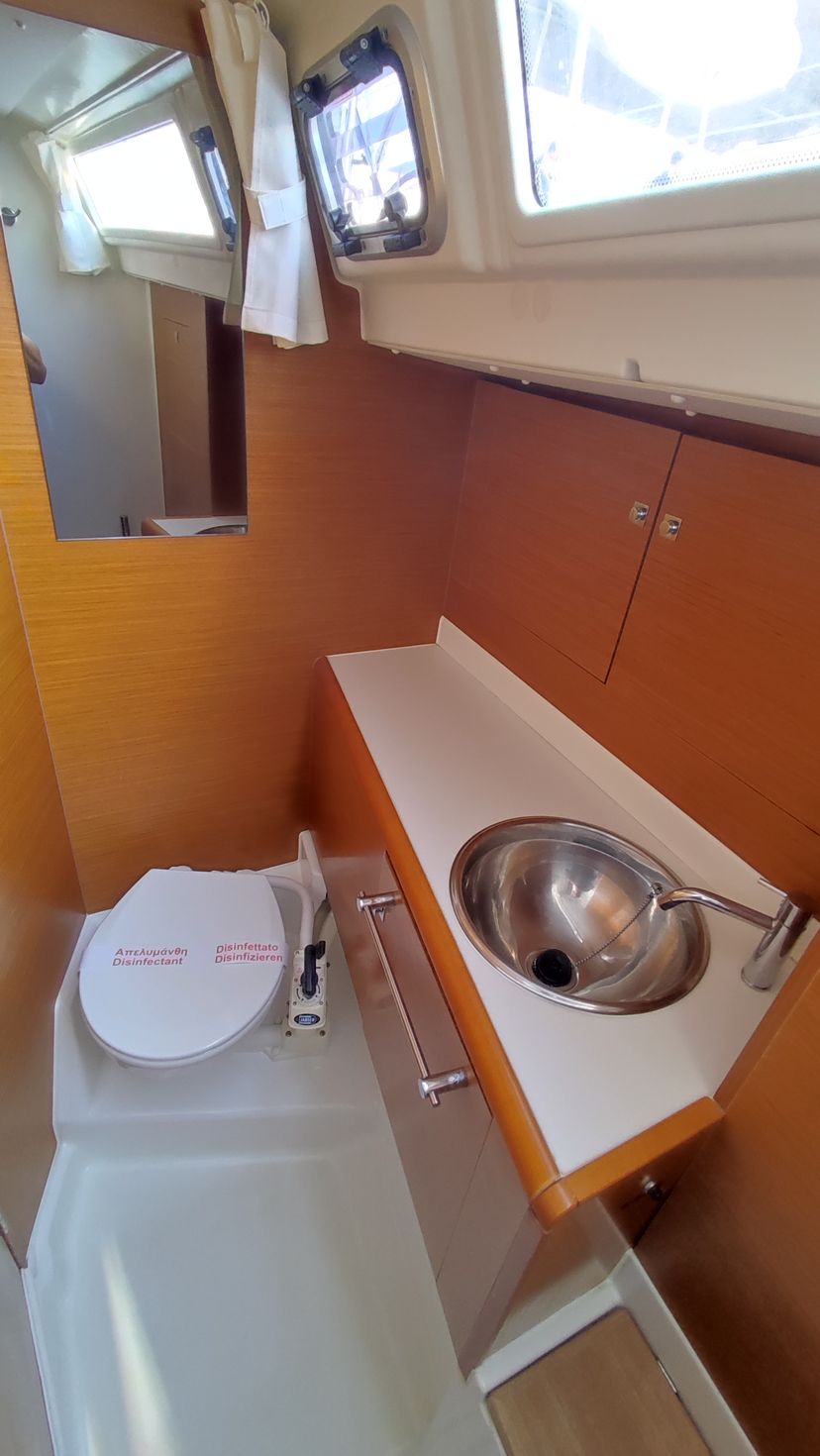Jeanneau 41 Eione