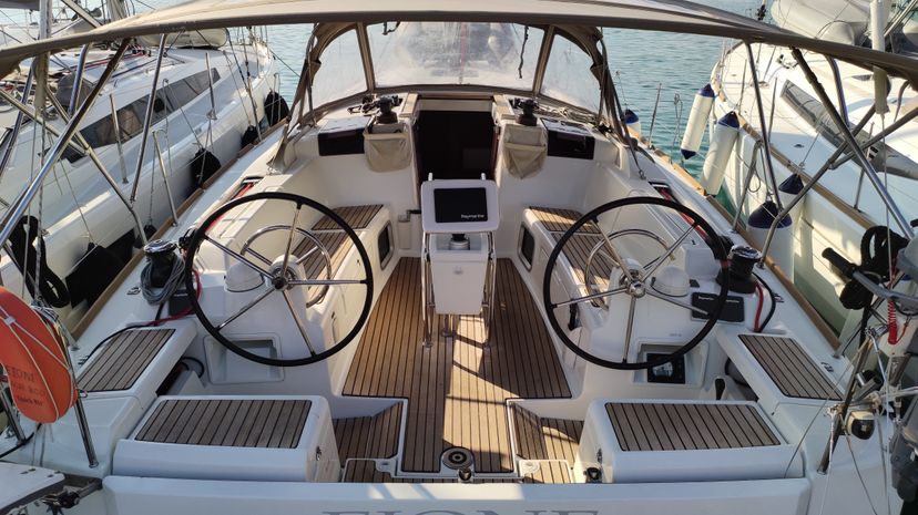 Jeanneau 41 Eione