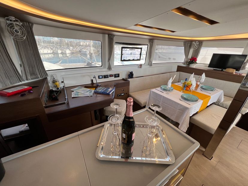 Lagoon 46 KALISI MOU (air condition, generator, water maker)    _Skippered Only_