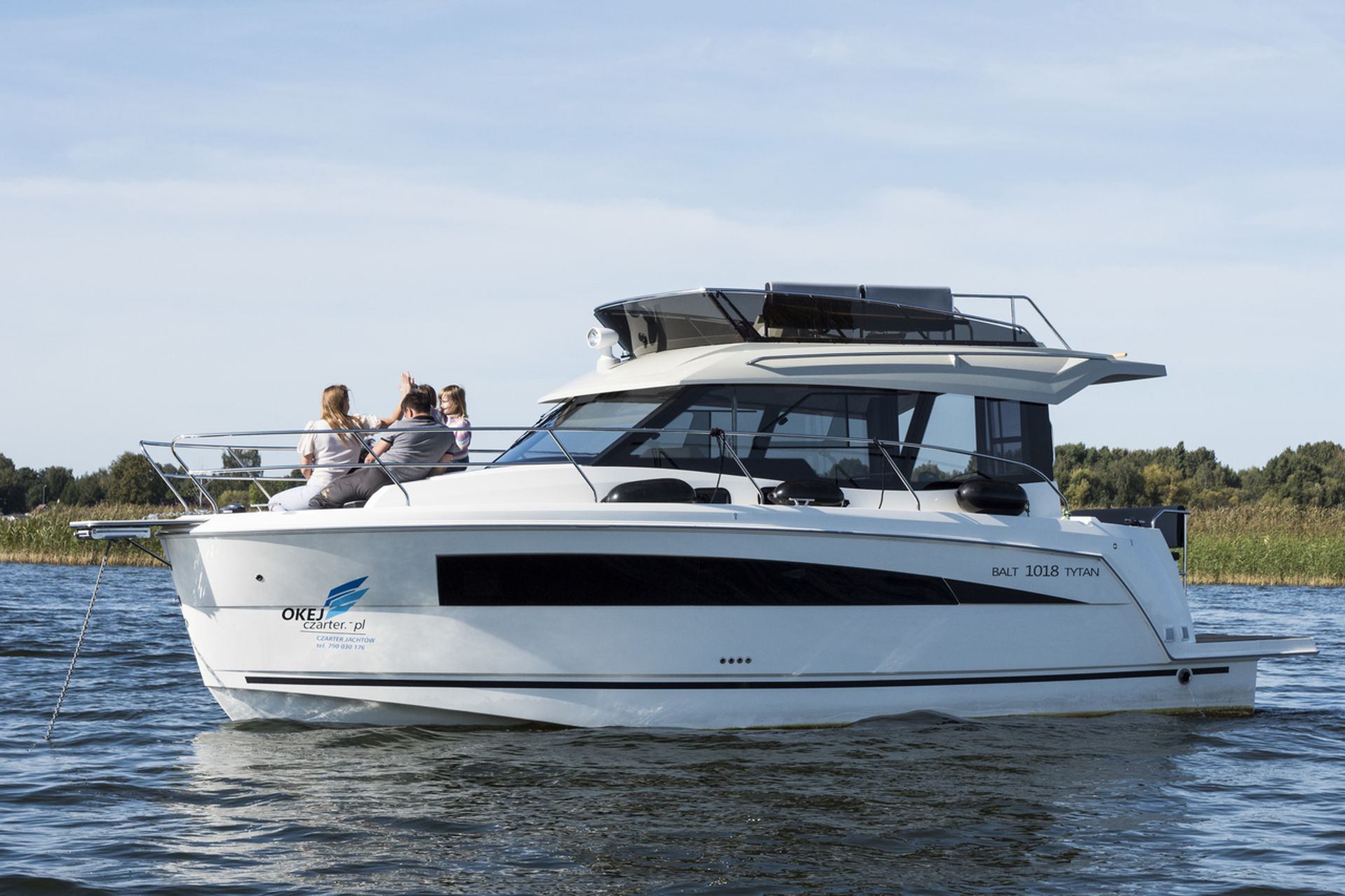 6401612810000102738_Balt-1018-Flybridge_ext_8.jpg