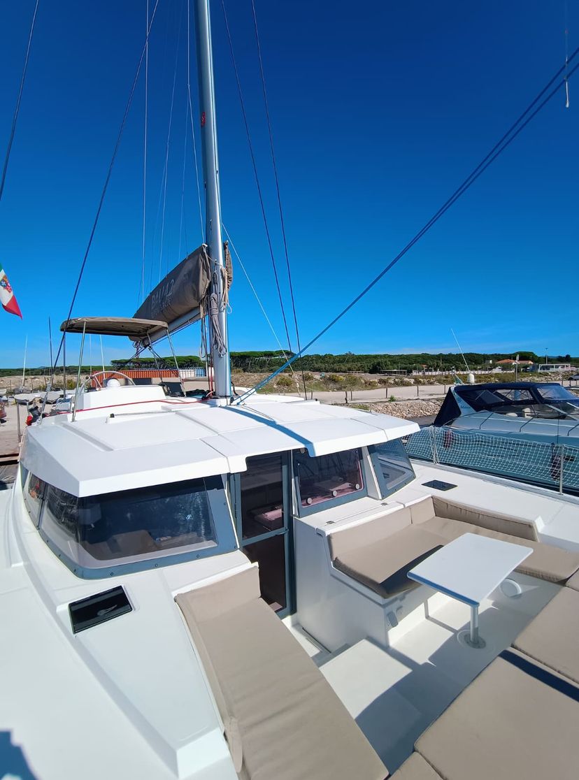 Bali Catamarans 4.2 BETA