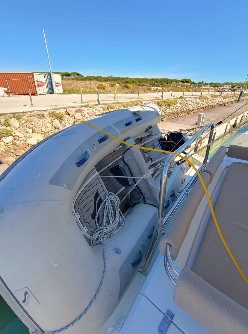 Bali Catamarans 4.2 BETA