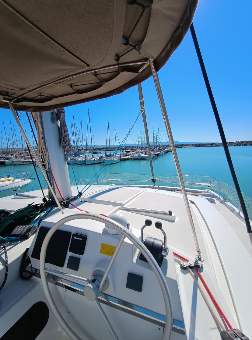 Bali Catamarans 4.2 BETA