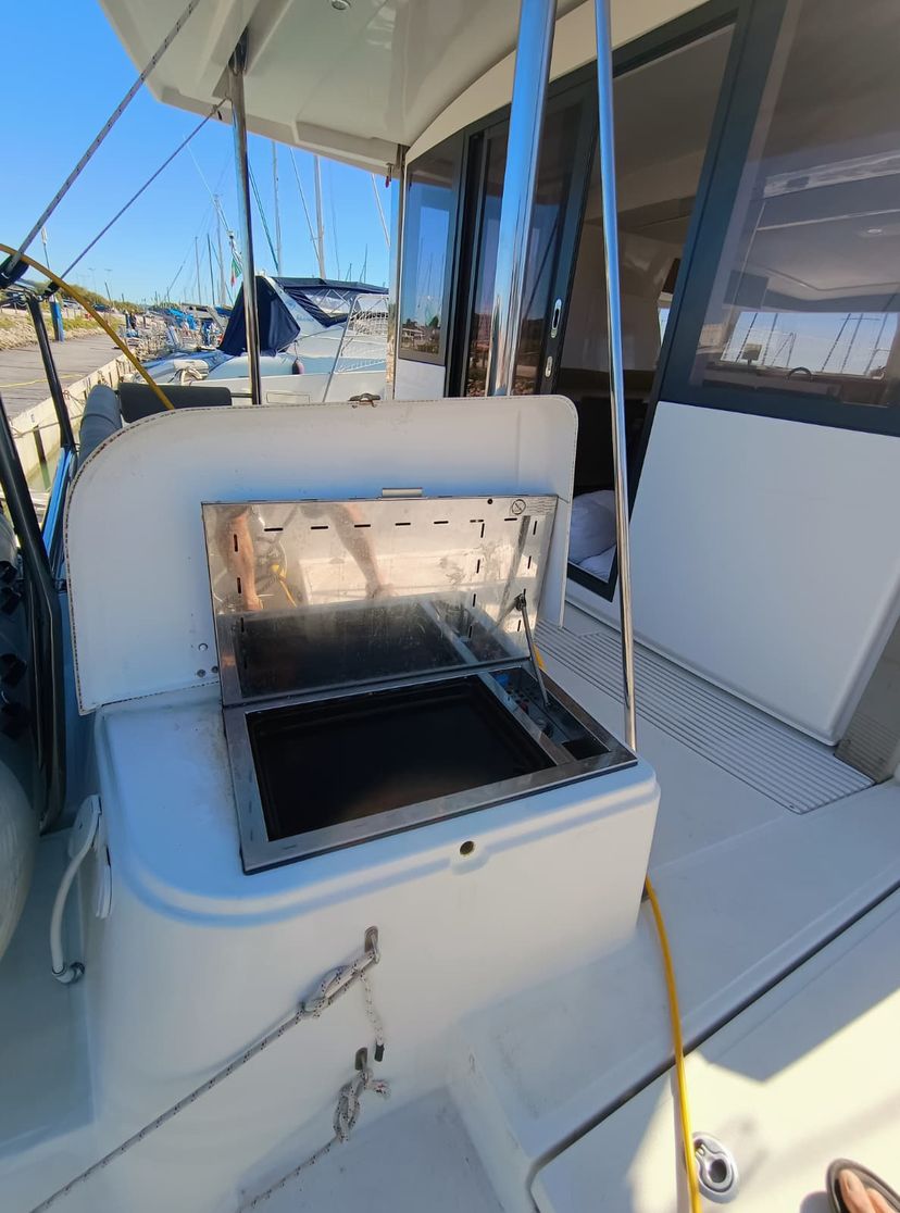 Bali Catamarans 4.2 BETA