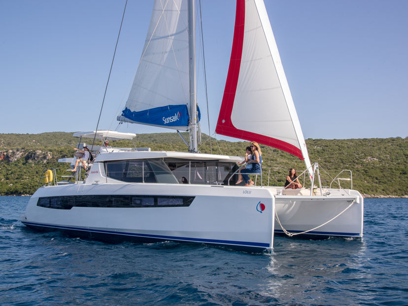 Leopard Catamarans 45 Sunsail 454L Premium