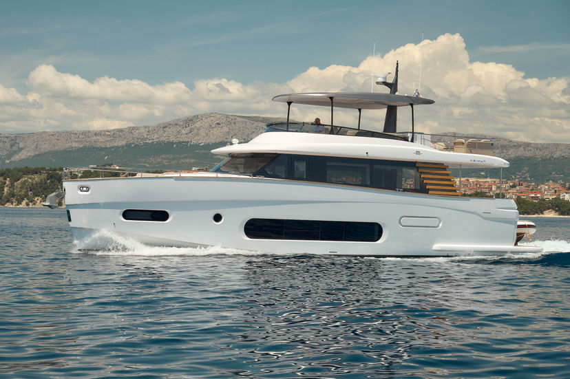 Azimut 66 AVA II