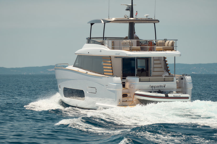 Azimut 66 AVA II