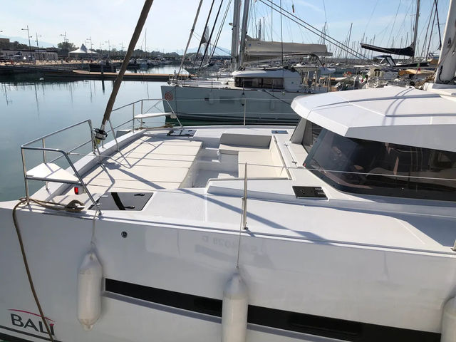 Bali Catamarans 4.1 Zeta
