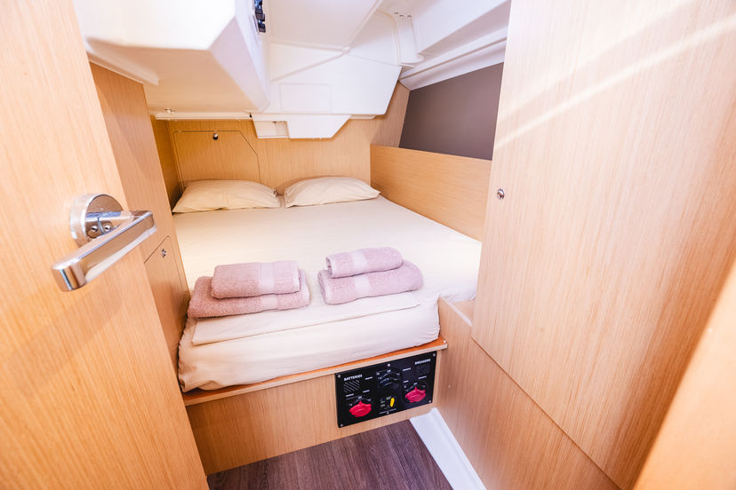 Beneteau 38 Elisa