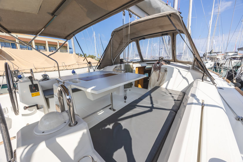 Beneteau 38 Elisa