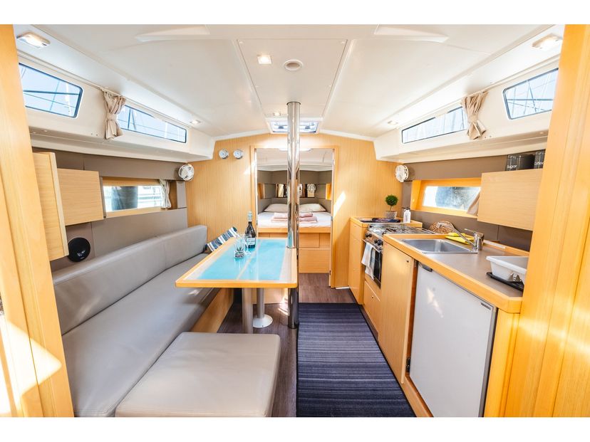 Beneteau 38 Elisa