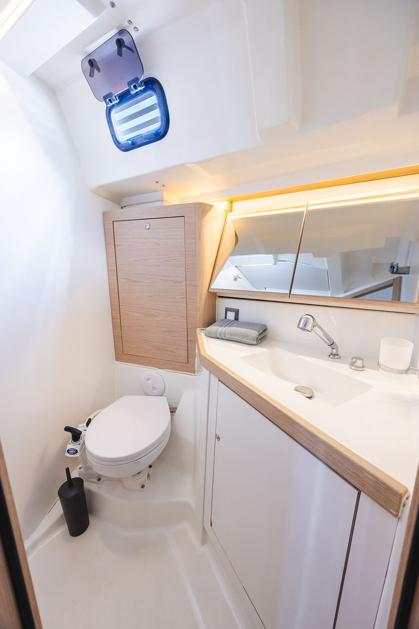 Beneteau OCEANIS 46.1 Ellaida Built 2019