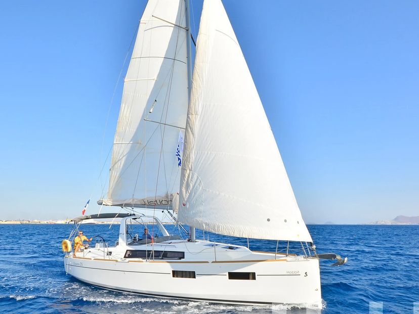 Beneteau OCEANIS 35 Hobbit