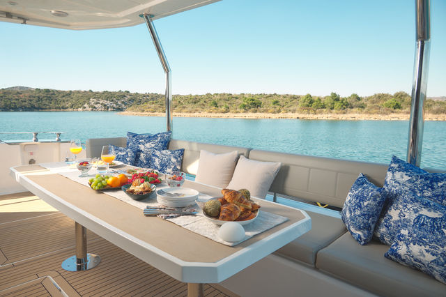 Aquila Yachts 54 By My Side