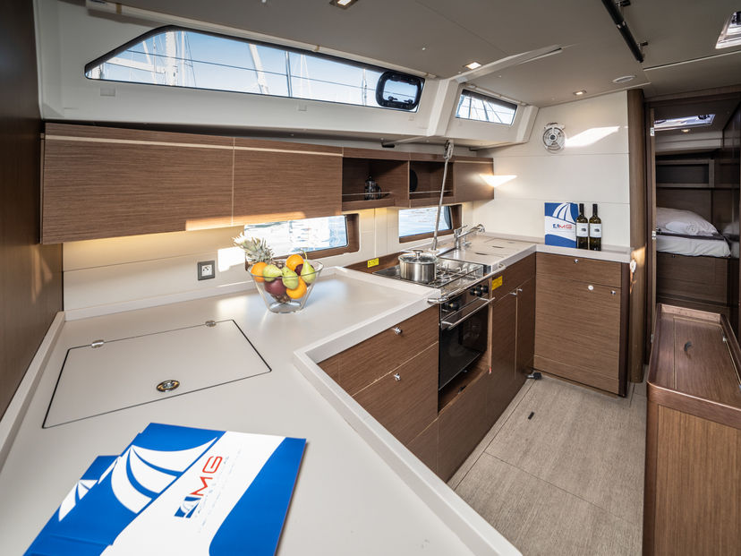 Beneteau OCEANIS 46.1 Mary Too