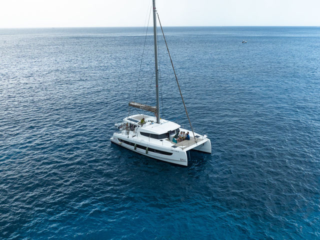 Bali Catamarans 4.2 Loxarel