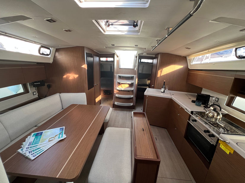 Beneteau OCEANIS 46.1 MariMar