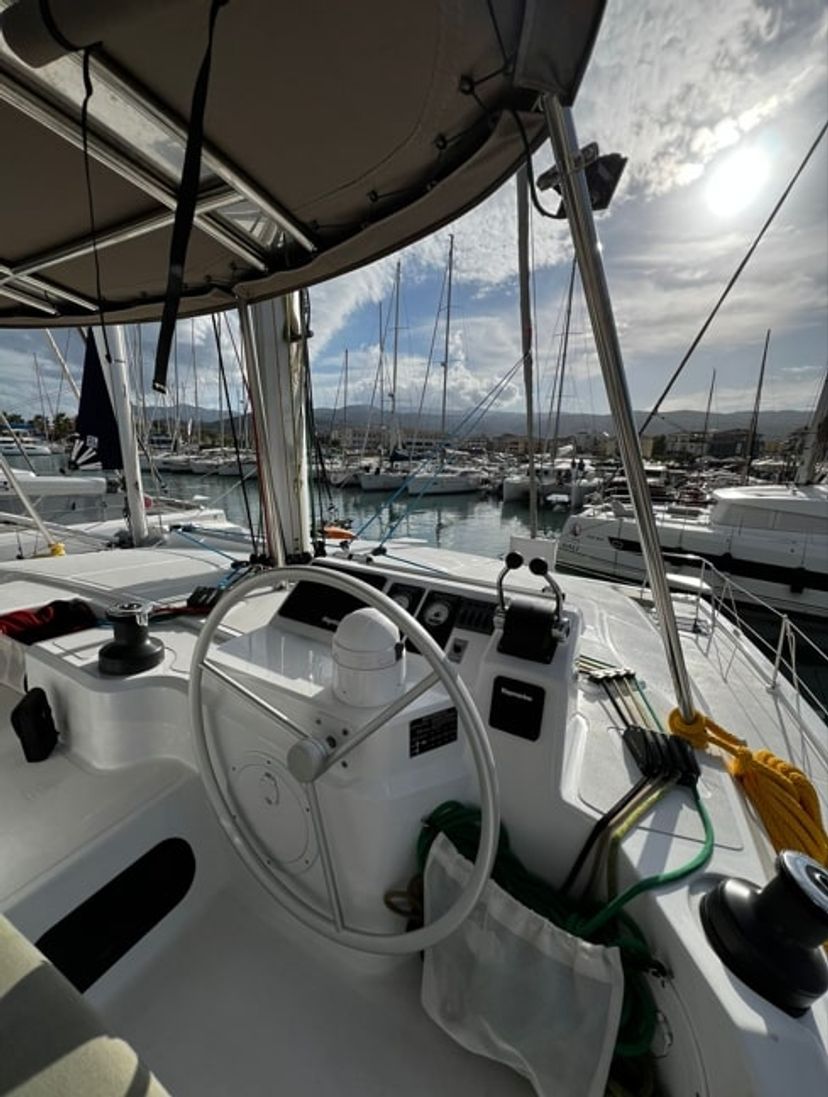 Bali Catamarans CATSPACE Blue Spirit