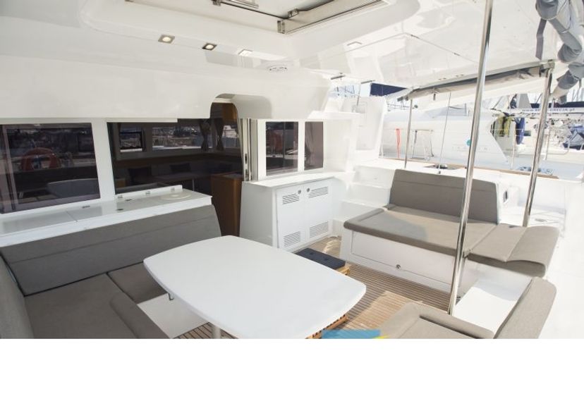 Lagoon 45 Hydra VIII