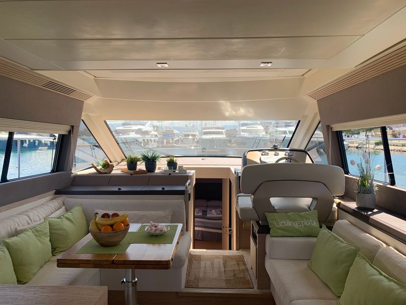 Beneteau MONTE CARLO 5 Sundowner