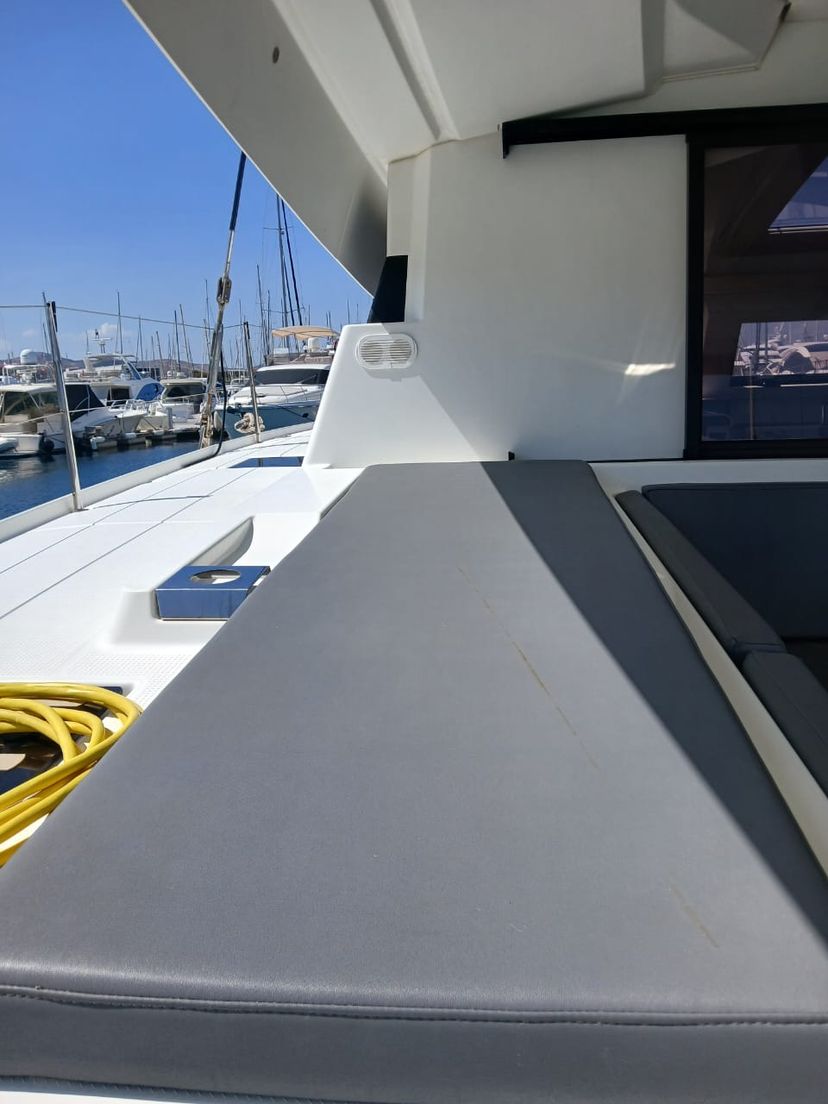Fountaine Pajot 45 Kon-tiki