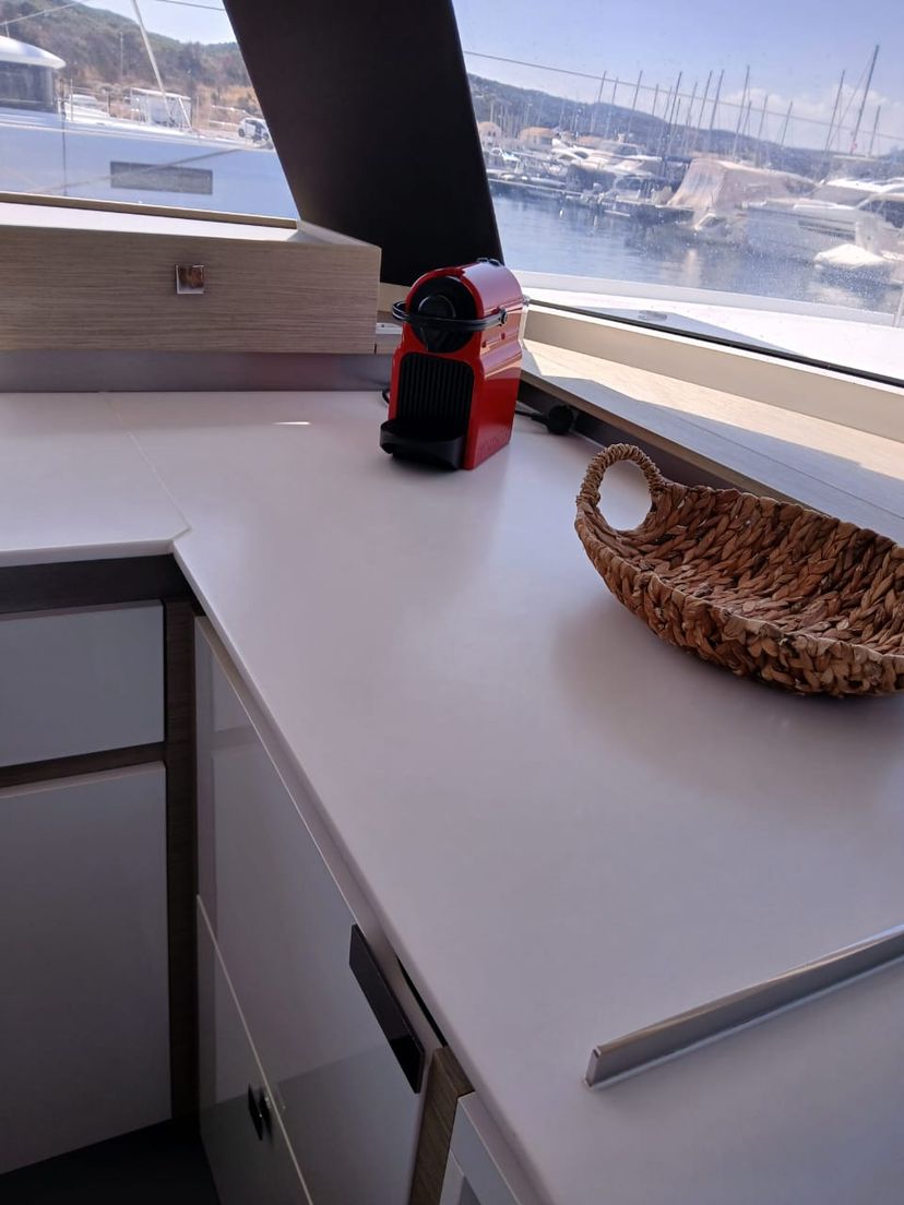 Fountaine Pajot 45 Kon-tiki