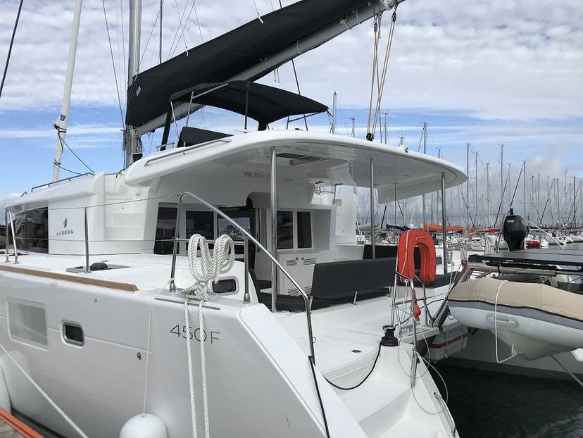 Lagoon 45 ZIL SEASHELL
